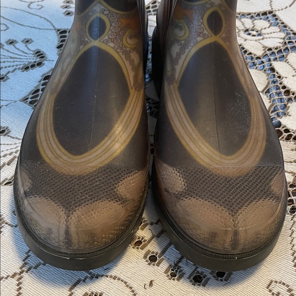Emilio Pucci Classic Firenze Paisley Design Rubber Rain Boots - Picture 4 of 13